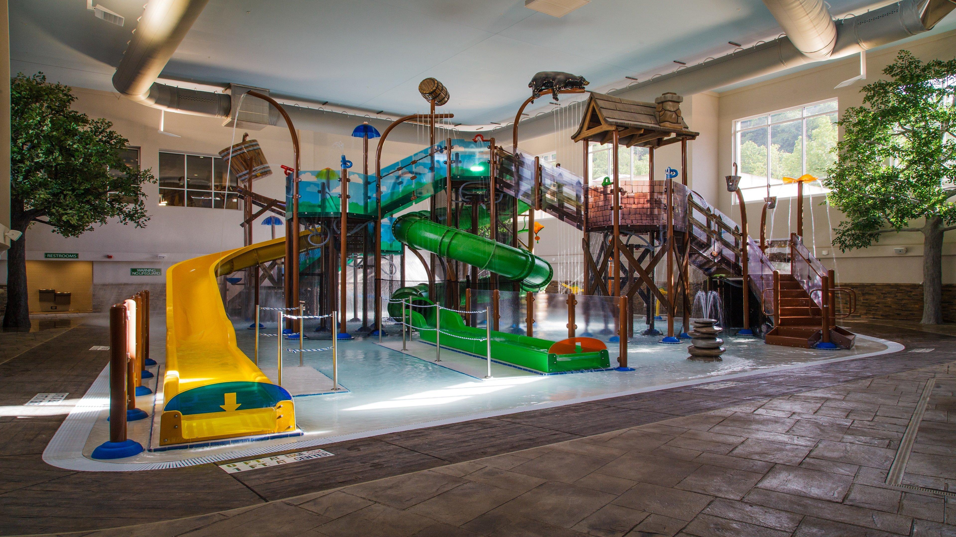 Holiday Inn Express Gatlinburg Downtown By Ihg Bagian luar foto