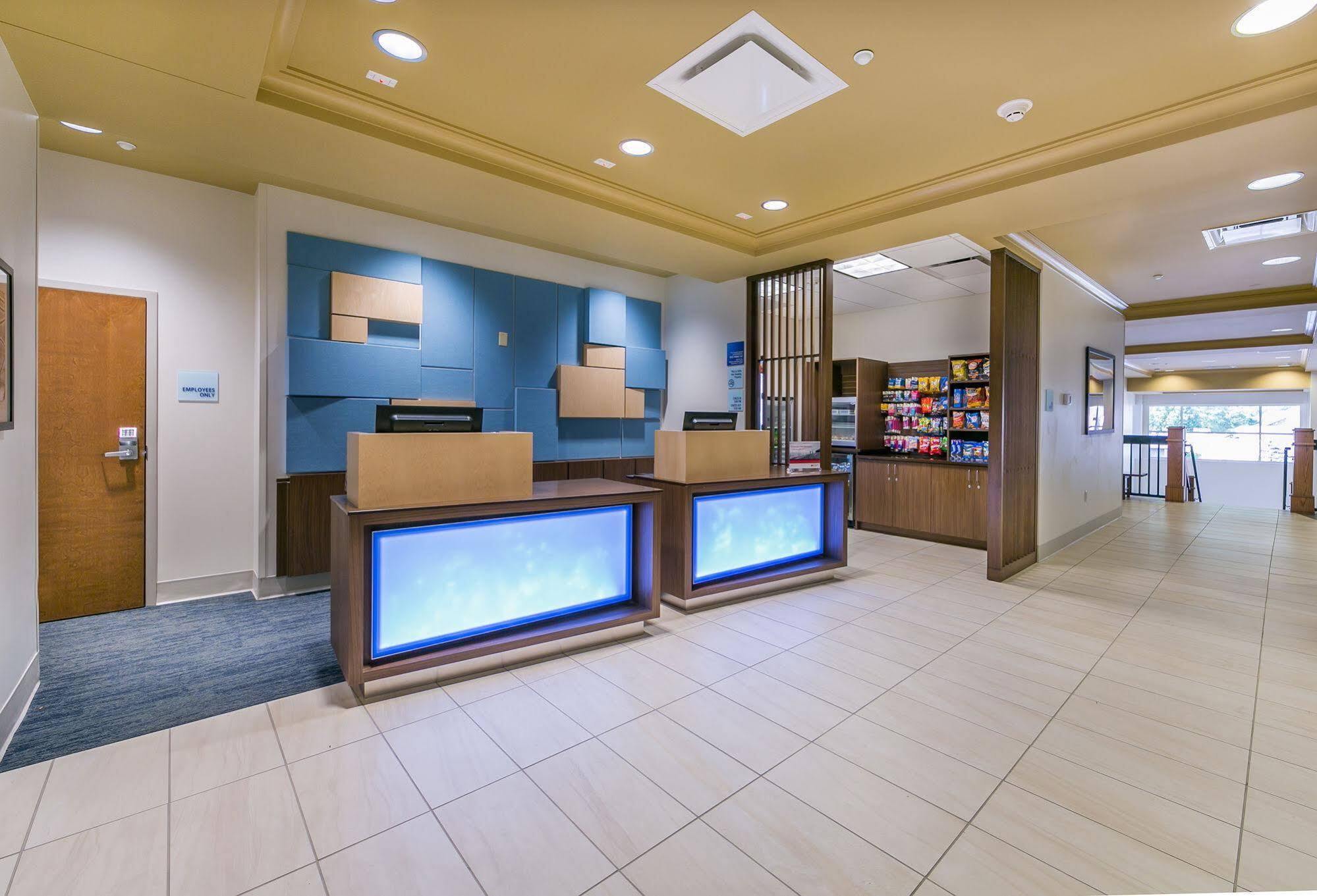 Holiday Inn Express Gatlinburg Downtown By Ihg Bagian luar foto